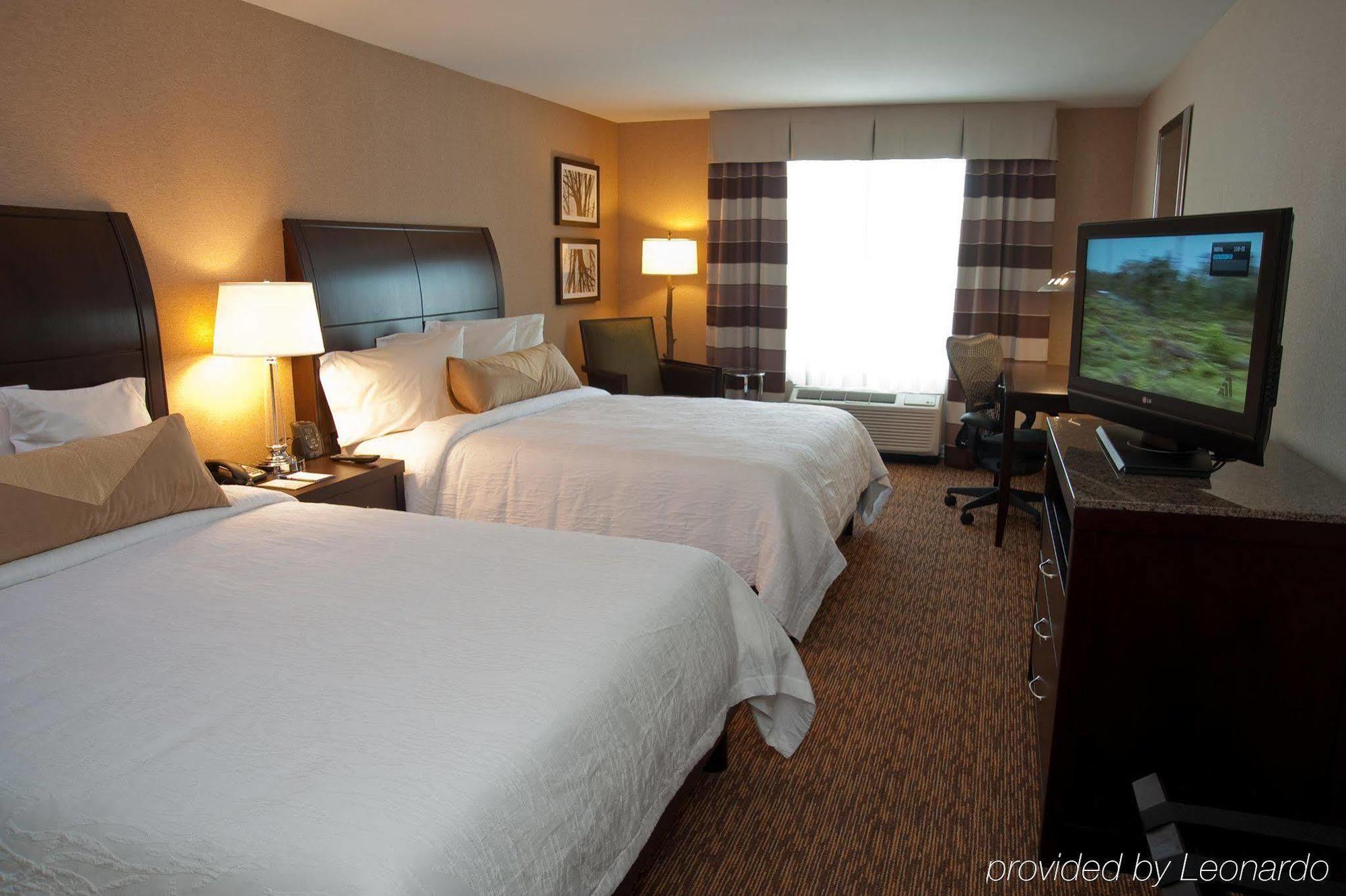 Hilton Garden Inn St. Louis Airport Berkeley Rom bilde